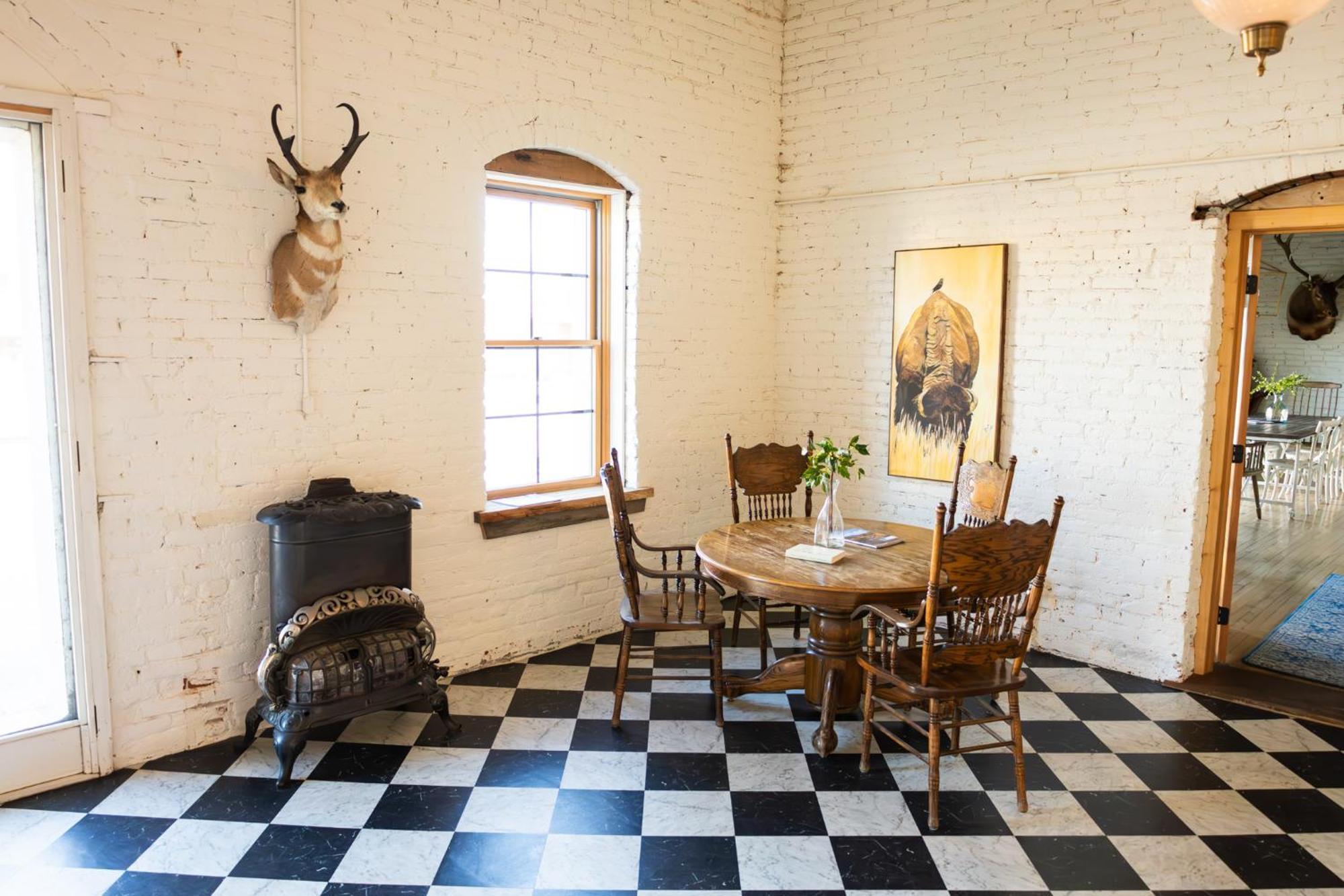 Lander Millhouse Hotel Buitenkant foto